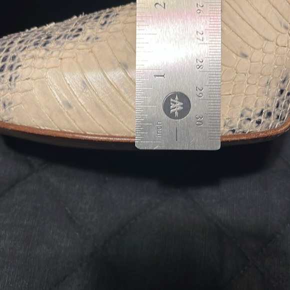 Stuart Weitzman Platform Snakeskin Leather Pump - Picture 12 of 12